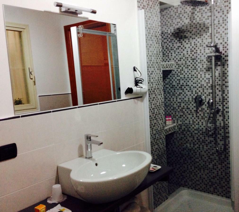 Roma Eur Bed & Breakfast Екстер'єр фото
